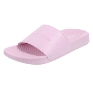 NWT women’s champion slides ⭐️